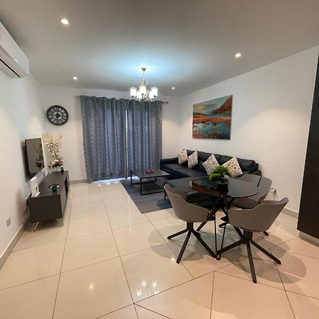 The Lennox Luxury Suites & Apartments Accra Luaran gambar