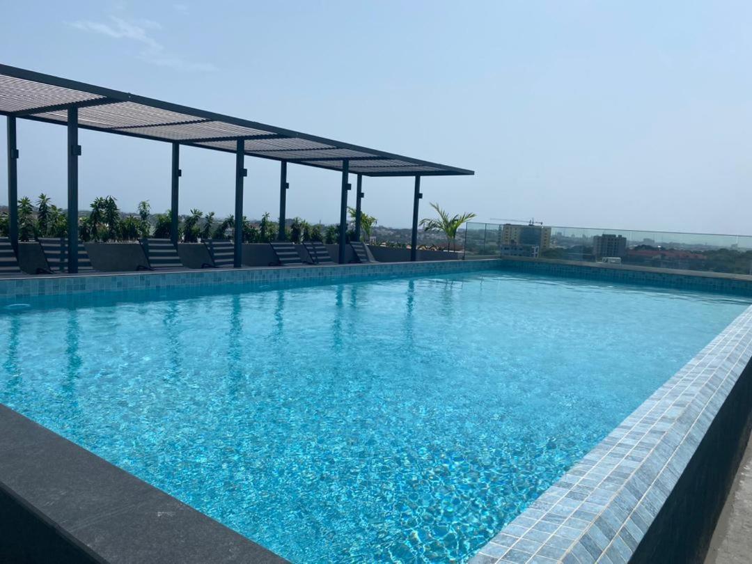 The Lennox Luxury Suites & Apartments Accra Luaran gambar