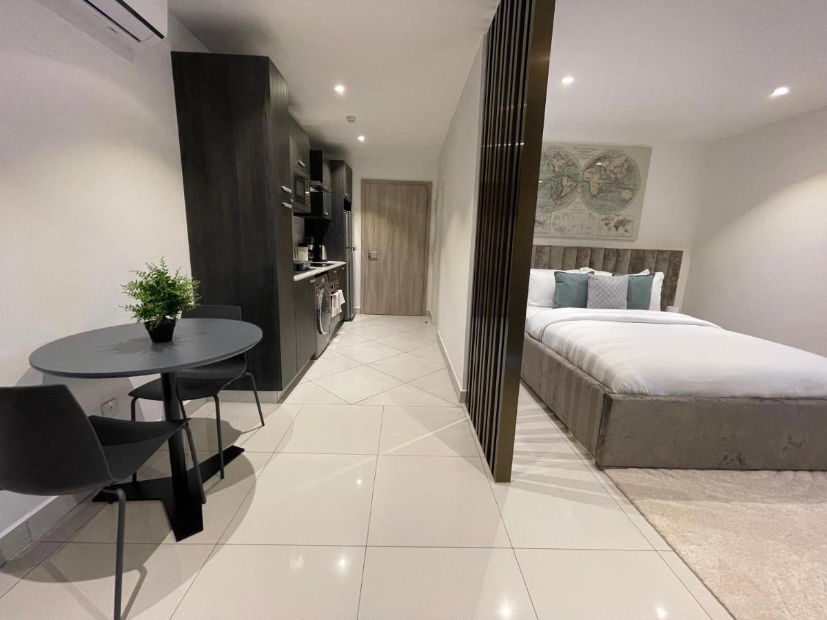 The Lennox Luxury Suites & Apartments Accra Luaran gambar